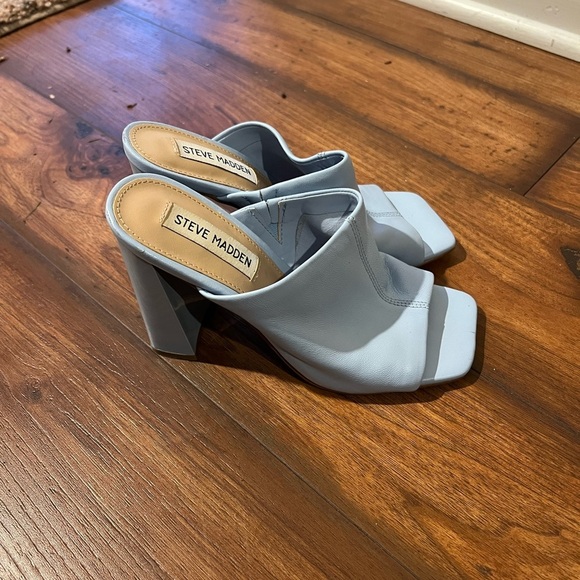 Steve Madden Tule Block Heel Sandal in Lt Blue Lexia SZ 5.5 - Picture 11 of 13
